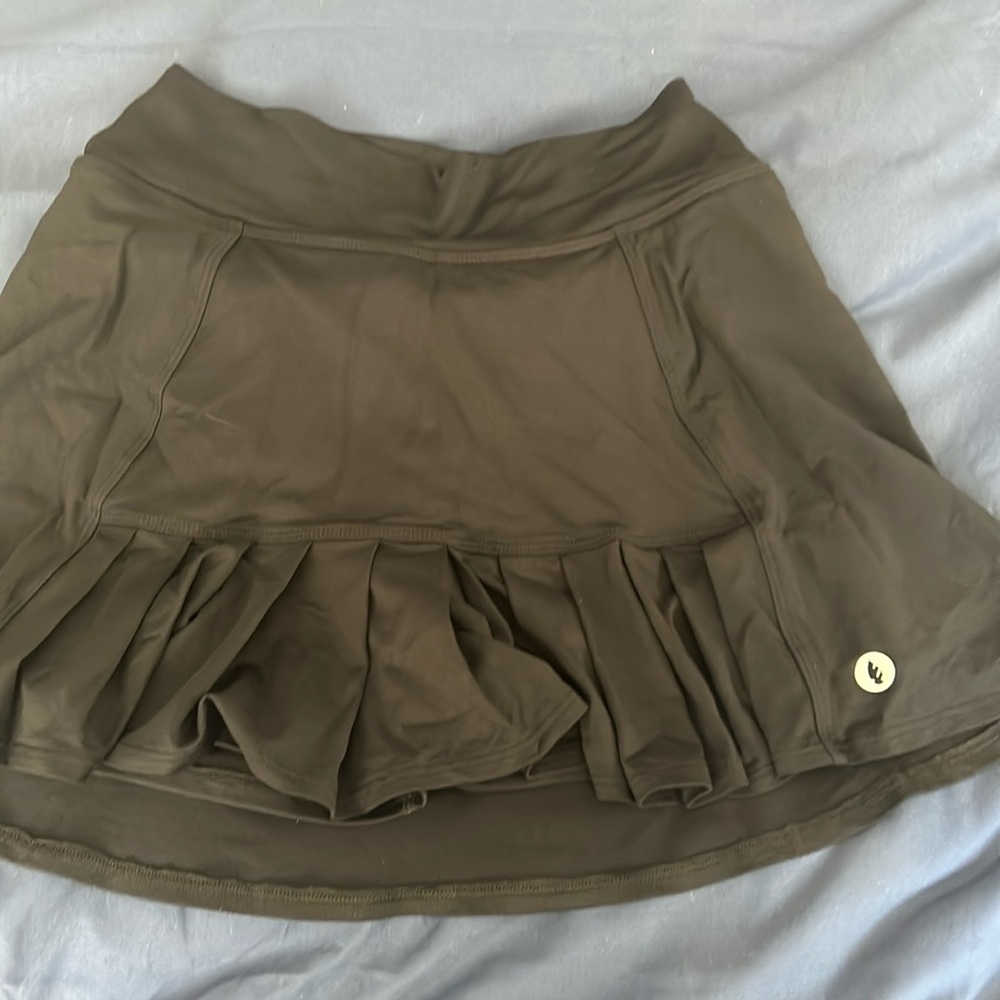 JoJo Skirt / Skort (Black) 14.5" size medium gently worn smoke free home size M